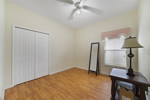 House in Orlando, Florida 4 bedrooms, 179.12 sq.m. № 2224512 - photo 17