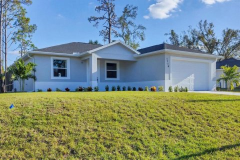 Casa en venta en North Port, Florida, 3 dormitorios, 138.98 m2 № 1852478 - foto 2