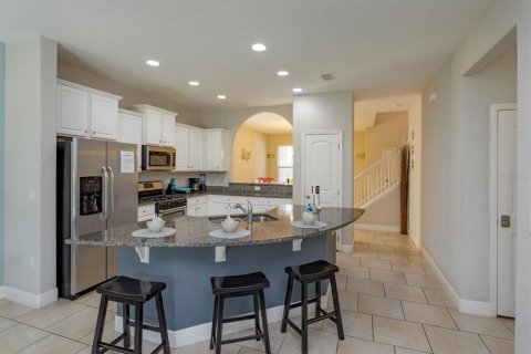 House in Davenport, Florida 5 bedrooms, 263.47 sq.m. № 1413144 - photo 28