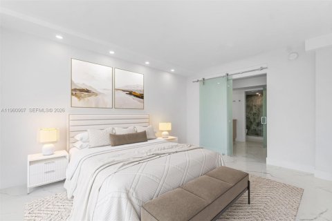 Condo in Highland Beach, Florida, 2 bedrooms  № 2053061 - photo 15