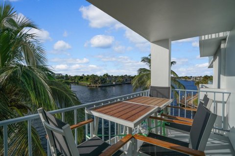 Condo in Pompano Beach, Florida, 1 bedroom  № 2082619 - photo 23