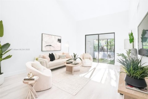 Townhouse in Boca Raton, Florida 3 bedrooms, 169.36 sq.m. № 1809119 - photo 4