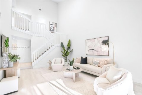 Townhouse in Boca Raton, Florida 3 bedrooms, 169.36 sq.m. № 1809119 - photo 2
