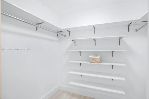 Townhouse in Boca Raton, Florida 3 bedrooms, 169.36 sq.m. № 1809119 - photo 15