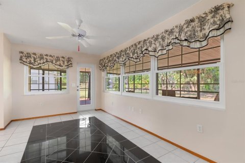 Casa en venta en Port Charlotte, Florida, 3 dormitorios, 148.18 m2 № 1685165 - foto 19
