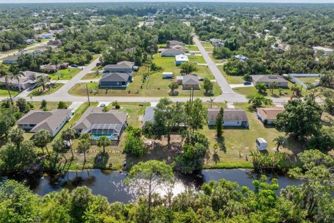Casa en venta en Port Charlotte, Florida, 3 dormitorios, 148.18 m2 № 1685165 - foto 6