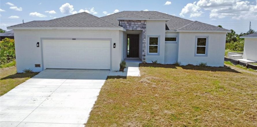 Villa ou maison à Port Charlotte, Floride 2 chambres, 162.02 m2 № 2419796