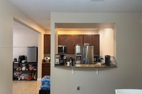 Adosado en venta en Pembroke Pines, Florida, 3 dormitorios, 159.05 m2 № 2029096 - foto 8