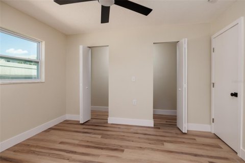 Condominio en venta en Redington Beach, Florida, 1 dormitorio, 52.49 m2 № 2118892 - foto 19