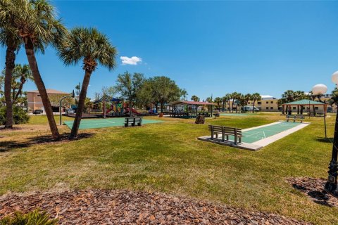 Condominio en venta en Redington Beach, Florida, 1 dormitorio, 52.49 m2 № 2118892 - foto 26