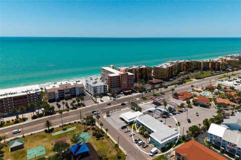 Condominio en venta en Redington Beach, Florida, 1 dormitorio, 52.49 m2 № 2118892 - foto 3