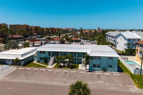 Condominio en venta en Redington Beach, Florida, 1 dormitorio, 52.49 m2 № 2118892 - foto 4