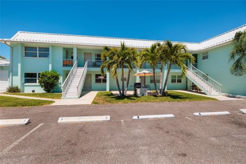 Condominio en venta en Redington Beach, Florida, 1 dormitorio, 52.49 m2 № 2118892 - foto 2