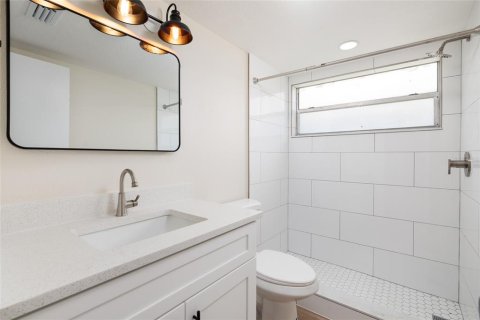 Condominio en venta en Redington Beach, Florida, 1 dormitorio, 52.49 m2 № 2118892 - foto 20