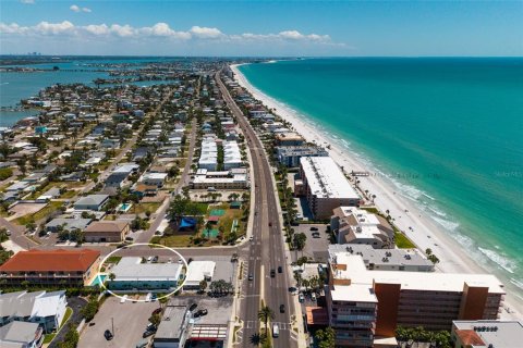 Condominio en venta en Redington Beach, Florida, 1 dormitorio, 52.49 m2 № 2118892 - foto 22