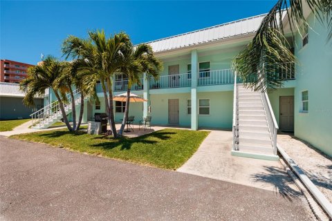 Condominio en venta en Redington Beach, Florida, 1 dormitorio, 52.49 m2 № 2118892 - foto 10