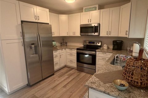 Villa ou maison à louer à Venice, Floride: 2 chambres, 79.71 m2 № 2341802 - photo 8
