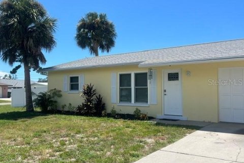 Villa ou maison à louer à Venice, Floride: 2 chambres, 79.71 m2 № 2341802 - photo 3