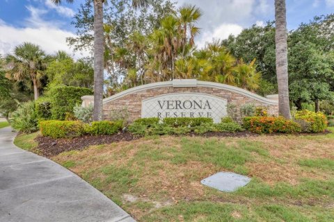 House in Venice, Florida 2 bedrooms, 144.74 sq.m. № 2091917 - photo 29