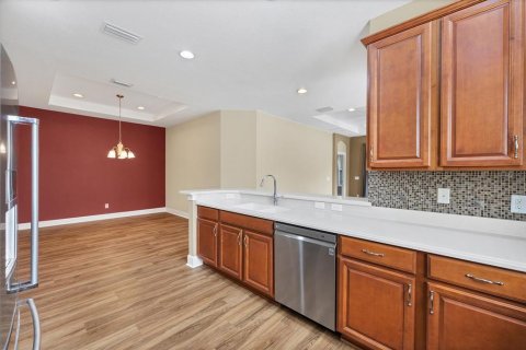 House in Venice, Florida 2 bedrooms, 144.74 sq.m. № 2091917 - photo 11