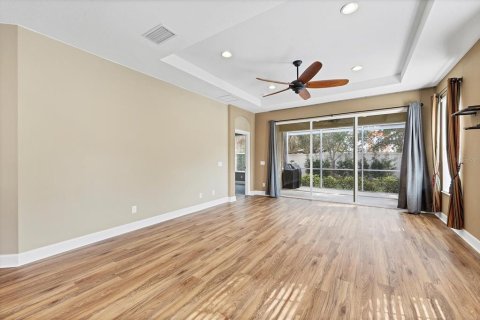 House in Venice, Florida 2 bedrooms, 144.74 sq.m. № 2091917 - photo 5