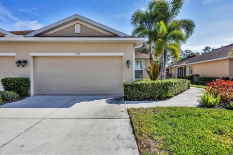 House in Venice, Florida 2 bedrooms, 144.74 sq.m. № 2091917