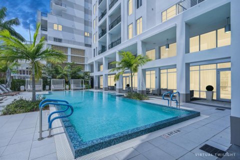 Condominio en venta en Boca Raton, Florida, 2 dormitorios, 112.69 m2 № 1120049 - foto 1