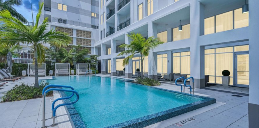 Condominio en Boca Raton, Florida, 2 dormitorios  № 1120049