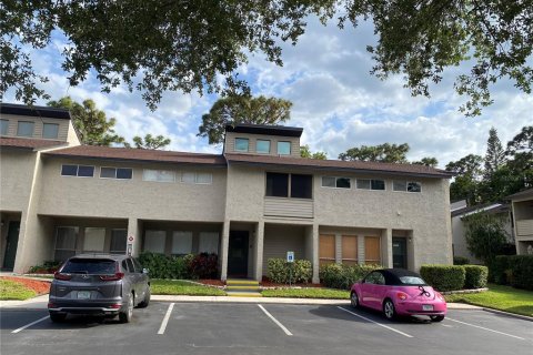 Townhouse in Sarasota, Florida 3 bedrooms, 139.35 sq.m. № 2204432 - photo 2
