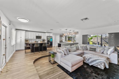 Casa en venta en Coconut Creek, Florida, 3 dormitorios, 164.99 m2 № 2083560 - foto 7