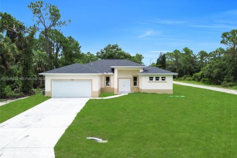 Villa ou maison à vendre à Lehigh Acres, Floride: 3 chambres № 2010937 - photo 3