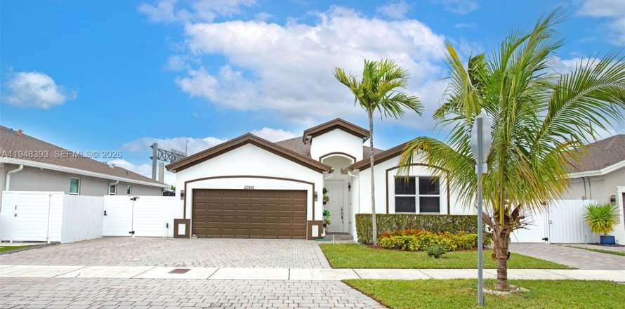 Villa ou maison à Homestead, Floride 4 chambres, 167.13 m2 № 2004554