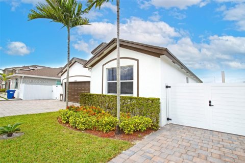 Villa ou maison à vendre à Homestead, Floride: 4 chambres, 167.13 m2 № 2004554 - photo 26