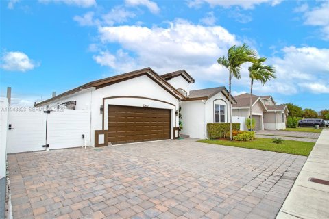 Villa ou maison à vendre à Homestead, Floride: 4 chambres, 167.13 m2 № 2004554 - photo 21