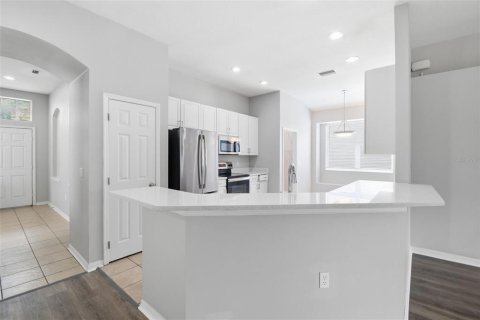 Casa en venta en Seffner, Florida, 4 dormitorios, 191.38 m2 № 2150151 - foto 12