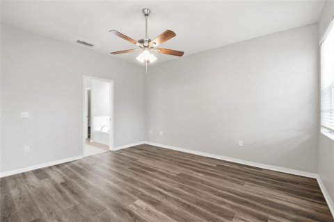 Casa en venta en Seffner, Florida, 4 dormitorios, 191.38 m2 № 2150151 - foto 26