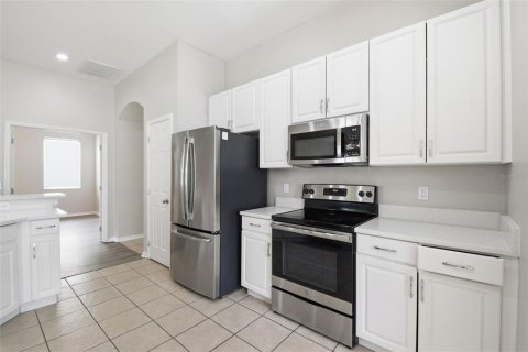 Casa en venta en Seffner, Florida, 4 dormitorios, 191.38 m2 № 2150151 - foto 15