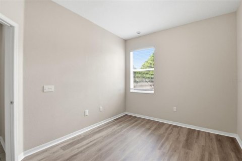 Casa en venta en Seffner, Florida, 4 dormitorios, 191.38 m2 № 2150151 - foto 28