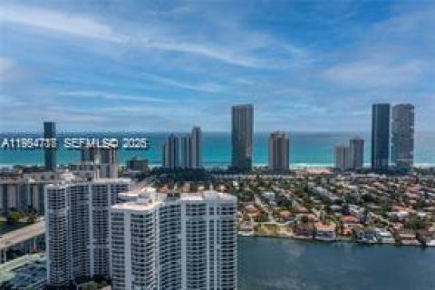 Купить кондоминиум в Авентура, Флорида 2 спальни, 109.72м2, № 2009254 - фото 30