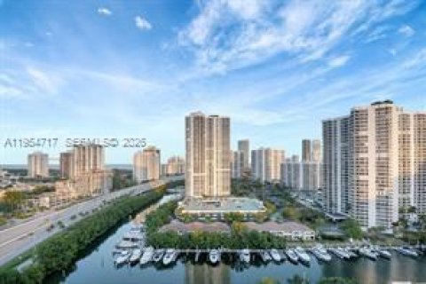 Купить кондоминиум в Авентура, Флорида 2 спальни, 109.72м2, № 2009254 - фото 24