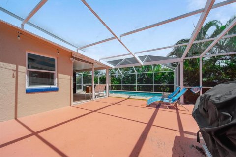 Villa ou maison à vendre à Port Charlotte, Floride: 2 chambres, 108.6 m2 № 1825106 - photo 23