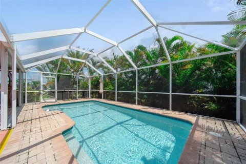 Villa ou maison à vendre à Port Charlotte, Floride: 2 chambres, 108.6 m2 № 1825106 - photo 20