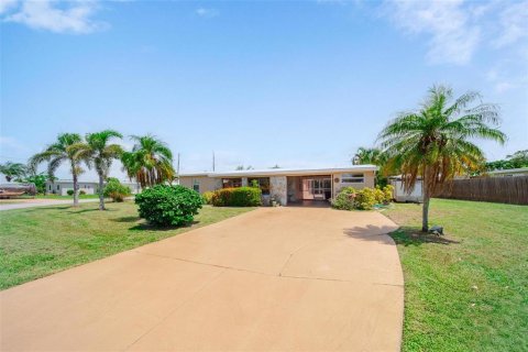 Villa ou maison à vendre à Port Charlotte, Floride: 2 chambres, 108.6 m2 № 1825106 - photo 28