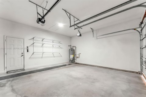 Casa en venta en Homestead, Florida, 4 dormitorios, 219.81 m2 № 2426278 - foto 22