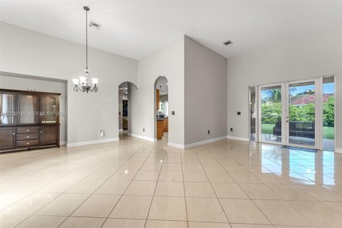 Casa en venta en Homestead, Florida, 4 dormitorios, 219.81 m2 № 2426278 - foto 3