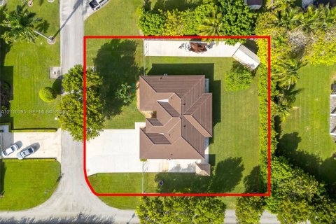 Casa en venta en Homestead, Florida, 4 dormitorios, 219.81 m2 № 2426278 - foto 30