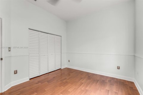 Casa en venta en Homestead, Florida, 4 dormitorios, 219.81 m2 № 2426278 - foto 18