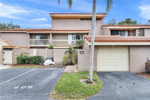 Townhouse in Hollywood, Florida 3 bedrooms, 283.35 sq.m. № 1861124 - photo 1