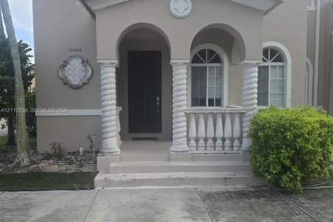 Condominio en venta en Homestead, Florida, 4 dormitorios, 171.87 m2 № 2432234 - foto 2