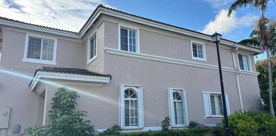 Condominio en Homestead, Florida, 4 dormitorios № 2432234